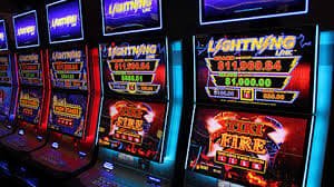 Filipino player claiming a promotion on slot game mobile browser